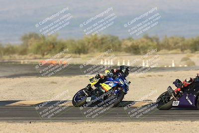 media/Nov-02-2025-CVMA (Sun) [[337aff29ab]]/Race 18-Supersport Middleweight/